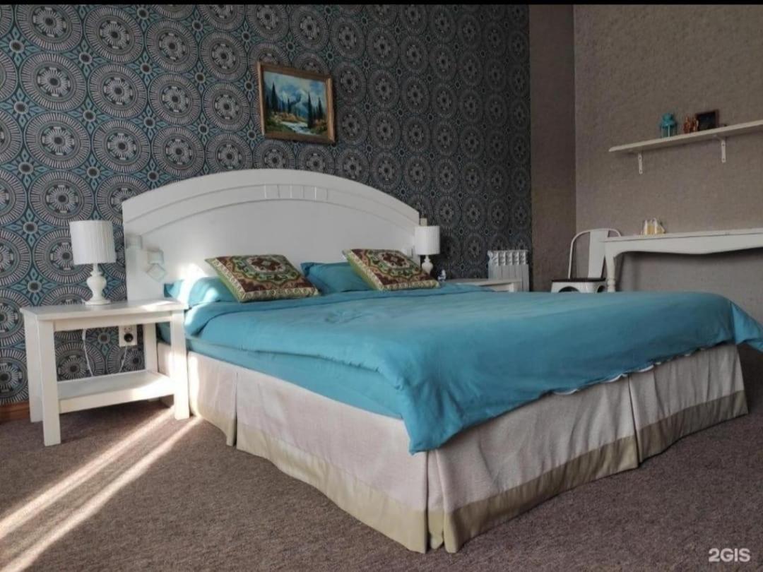 Strelets Hotel Biskek Kültér fotó